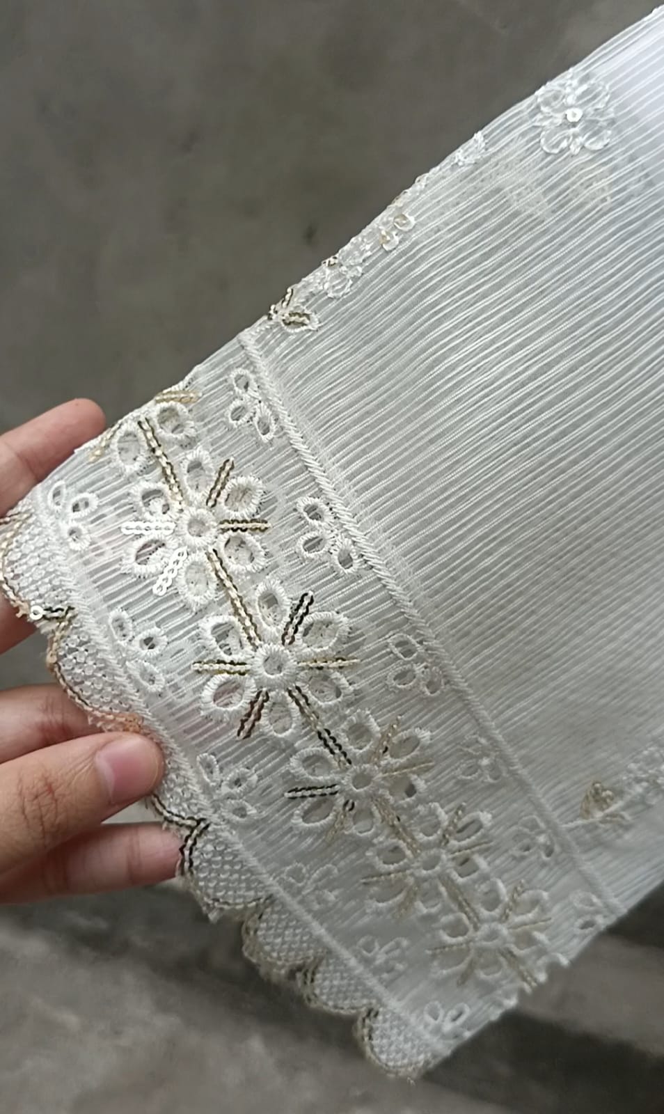 Zari White
